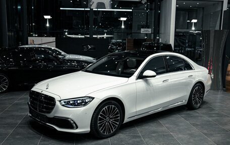 Mercedes-Benz S-Класс, 2024 год, 13 690 000 рублей, 1 фотография