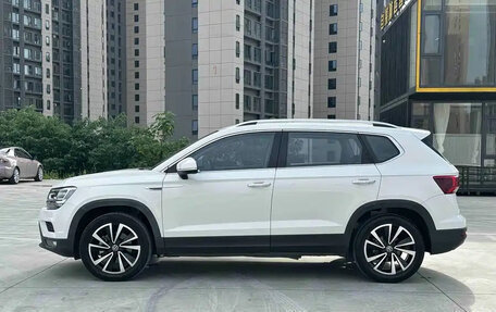 Volkswagen Tharu, 2022 год, 2 000 000 рублей, 7 фотография