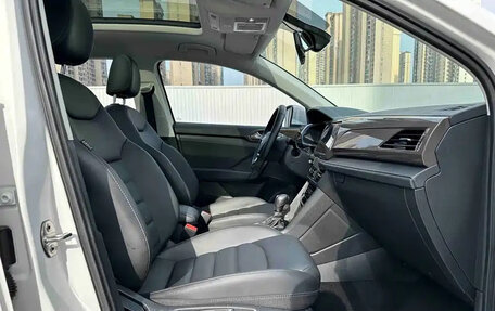 Volkswagen Tharu, 2022 год, 2 000 000 рублей, 9 фотография
