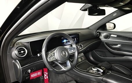 Mercedes-Benz E-Класс, 2019 год, 3 331 000 рублей, 17 фотография