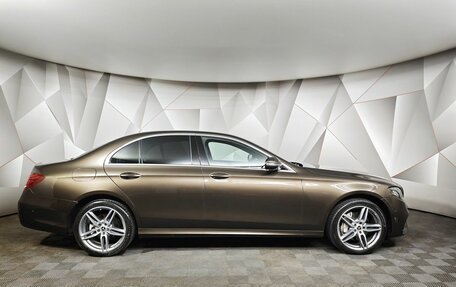 Mercedes-Benz E-Класс, 2017 год, 2 899 000 рублей, 6 фотография