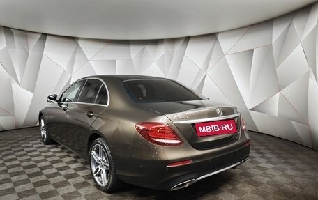 Mercedes-Benz E-Класс, 2017 год, 2 899 000 рублей, 4 фотография
