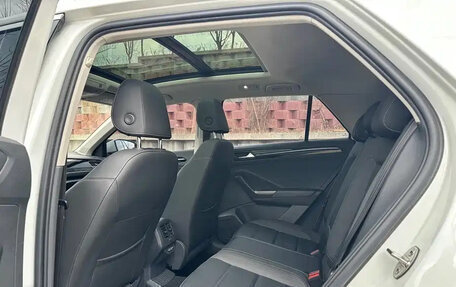 Volkswagen T-Roc I, 2022 год, 1 679 000 рублей, 8 фотография