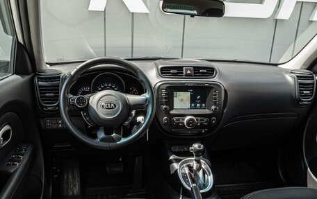 KIA Soul II рестайлинг, 2018 год, 1 735 000 рублей, 6 фотография
