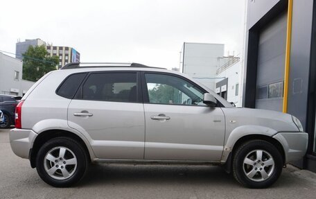 Hyundai Tucson III, 2006 год, 700 000 рублей, 4 фотография