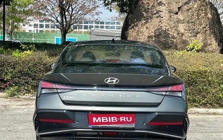 Hyundai Elantra, 2023 год, 1 222 000 рублей, 5 фотография