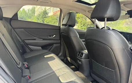 Hyundai Elantra, 2022 год, 1 472 000 рублей, 11 фотография