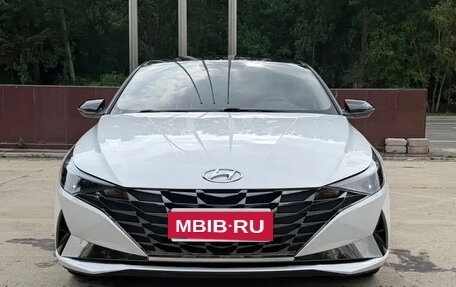 Hyundai Elantra, 2022 год, 1 472 000 рублей, 2 фотография