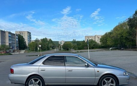 Toyota Vista, 1995 год, 410 000 рублей, 4 фотография