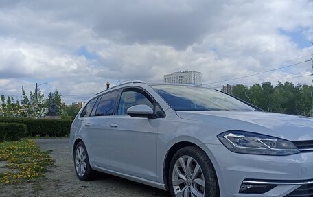 Volkswagen Golf VII, 2017 год, 1 599 000 рублей, 3 фотография
