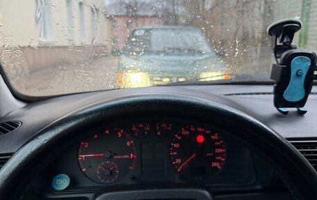 Audi A4, 1995 год, 450 000 рублей, 6 фотография