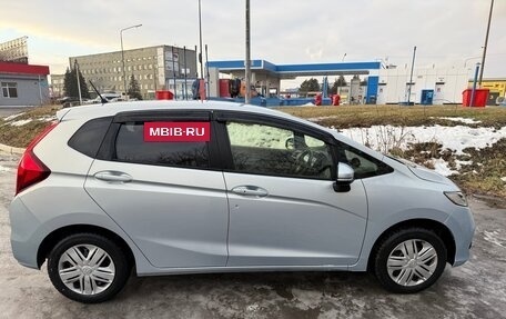 Honda Fit III, 2019 год, 1 200 000 рублей, 5 фотография