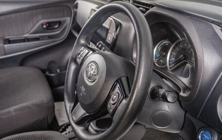 Toyota Vitz, 2017 год, 1 269 000 рублей, 13 фотография