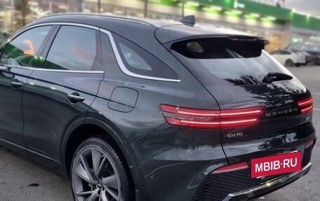 Genesis GV70, 2021 год, 5 200 000 рублей, 3 фотография