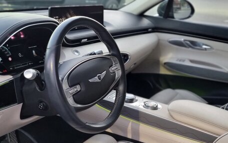 Genesis GV70, 2021 год, 5 200 000 рублей, 9 фотография