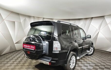 Mitsubishi Pajero IV, 2013 год, 2 235 000 рублей, 2 фотография