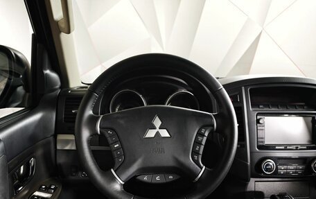 Mitsubishi Pajero IV, 2013 год, 2 235 000 рублей, 20 фотография