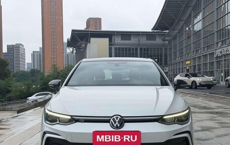 Volkswagen Golf VIII, 2023 год, 1 760 999 рублей, 2 фотография