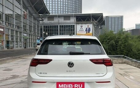 Volkswagen Golf VIII, 2023 год, 1 760 999 рублей, 5 фотография