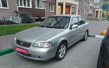 Nissan Sunny B15, 2002 год, 400 000 рублей, 1 фотография