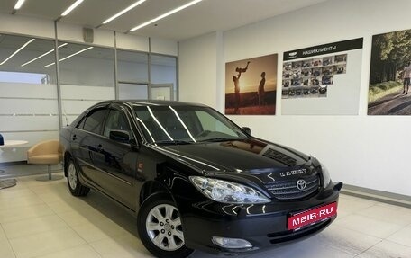 Toyota Camry V40, 2004 год, 700 000 рублей, 3 фотография