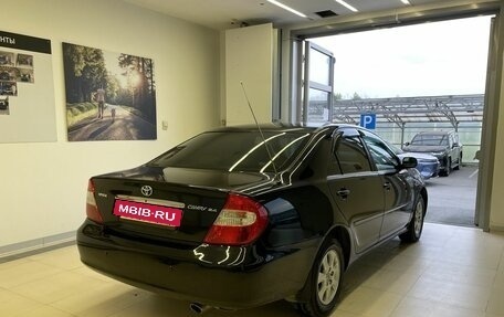 Toyota Camry V40, 2004 год, 700 000 рублей, 4 фотография