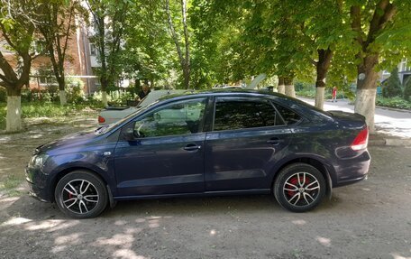 Volkswagen Polo VI (EU Market), 2012 год, 875 000 рублей, 2 фотография