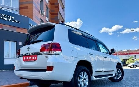 Toyota Land Cruiser 200, 2017 год, 7 570 000 рублей, 19 фотография