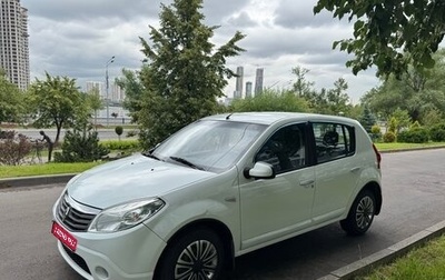 Renault Sandero I, 2013 год, 565 000 рублей, 1 фотография