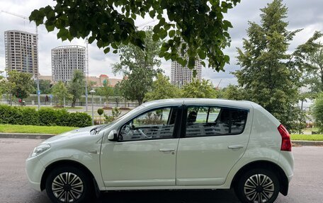 Renault Sandero I, 2013 год, 565 000 рублей, 2 фотография