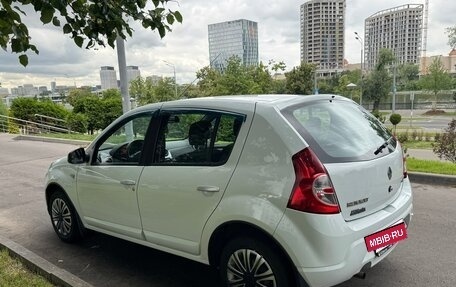 Renault Sandero I, 2013 год, 565 000 рублей, 3 фотография