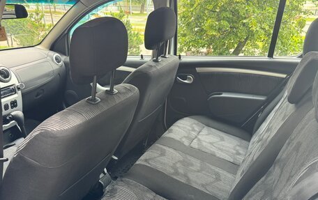 Renault Sandero I, 2013 год, 565 000 рублей, 20 фотография