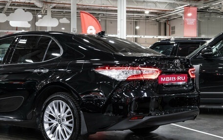Toyota Camry, 2021 год, 3 150 000 рублей, 14 фотография