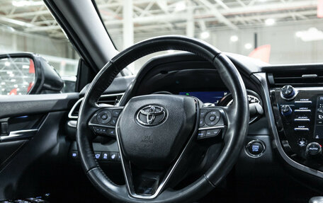 Toyota Camry, 2021 год, 3 150 000 рублей, 22 фотография