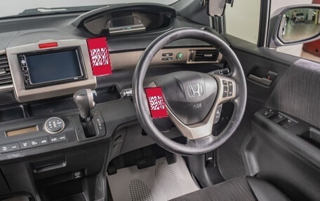 Honda Freed I, 2012 год, 949 000 рублей, 13 фотография