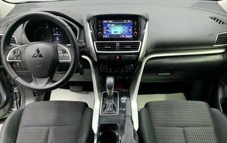 Mitsubishi Eclipse Cross, 2020 год, 2 000 000 рублей, 15 фотография