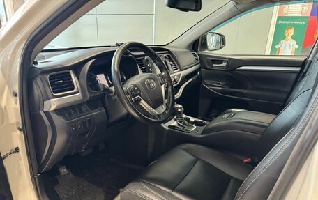 Toyota Highlander III, 2014 год, 2 549 000 рублей, 9 фотография