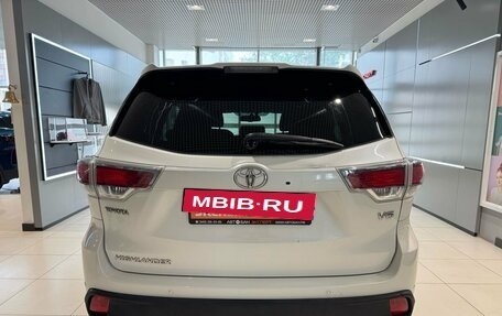 Toyota Highlander III, 2014 год, 2 549 000 рублей, 5 фотография