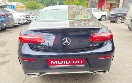 Mercedes-Benz E-Класс, 2019 год, 4 200 000 рублей, 22 фотография