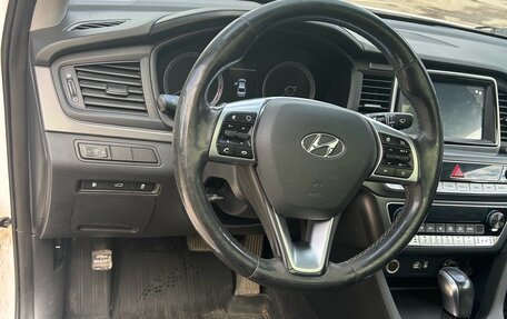 Hyundai Sonata VII, 2019 год, 2 100 000 рублей, 11 фотография