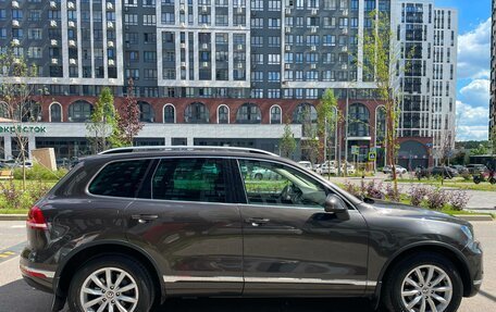 Volkswagen Touareg III, 2015 год, 2 100 000 рублей, 4 фотография