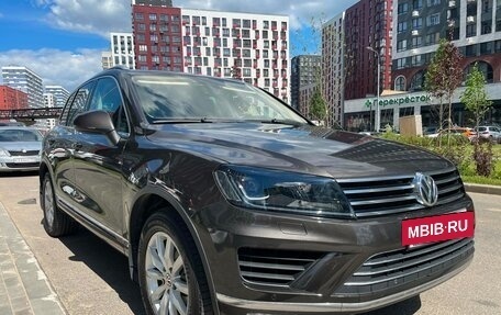 Volkswagen Touareg III, 2015 год, 2 100 000 рублей, 3 фотография