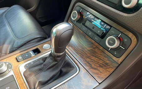 Volkswagen Touareg III, 2015 год, 2 100 000 рублей, 32 фотография