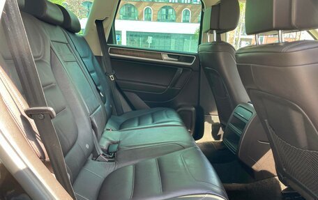 Volkswagen Touareg III, 2015 год, 2 100 000 рублей, 26 фотография