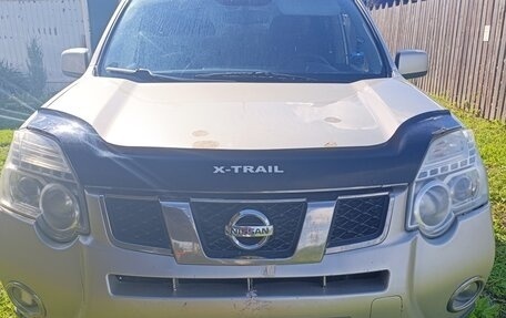 Nissan X-Trail, 2011 год, 850 000 рублей, 2 фотография