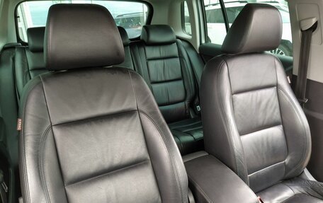 Volkswagen Tiguan I, 2010 год, 1 550 000 рублей, 18 фотография