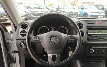 Volkswagen Tiguan I, 2010 год, 1 550 000 рублей, 24 фотография
