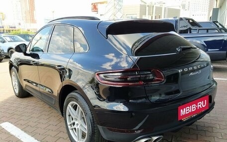 Porsche Macan I рестайлинг, 2016 год, 3 349 000 рублей, 6 фотография
