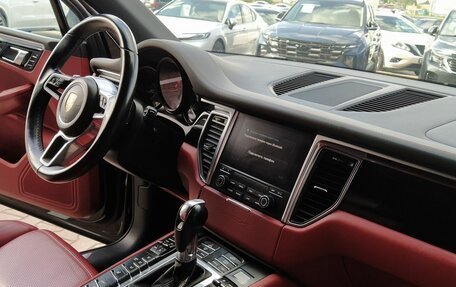 Porsche Macan I рестайлинг, 2016 год, 3 349 000 рублей, 23 фотография