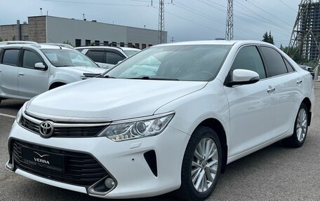 Toyota Camry, 2015 год, 1 850 000 рублей, 3 фотография